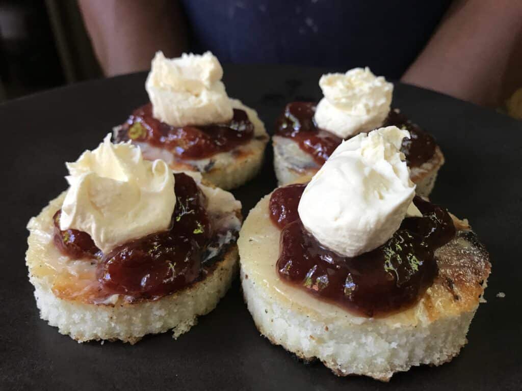 Sipotohayi with jam and clotted cream