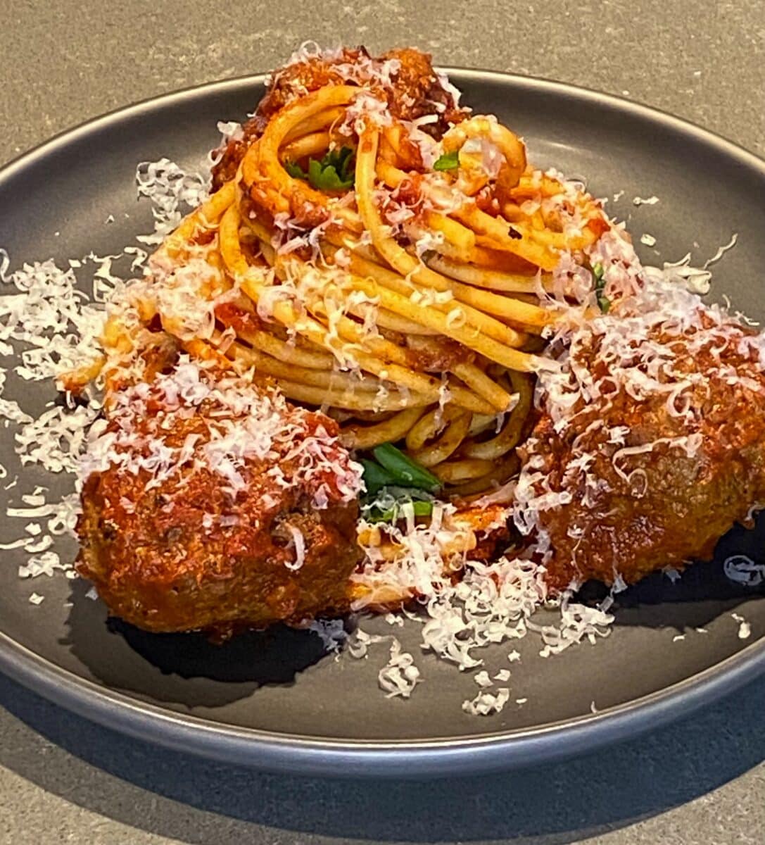 Plate of bucatini with Meatballs