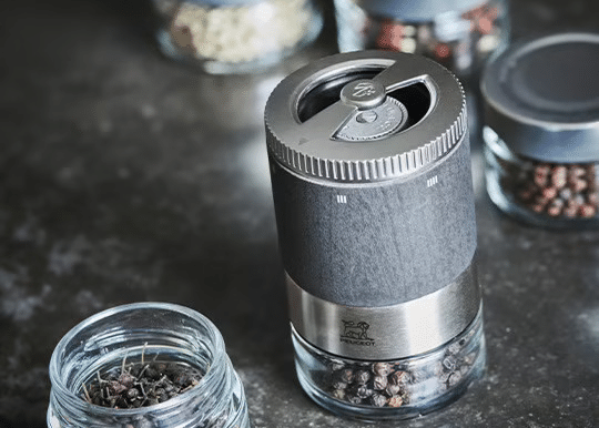 Maestro peppermill set